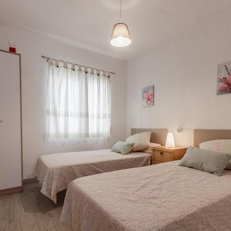 דירות 2Br Flat - Aircon - 5 Min Walk To Benidorm Beach מראה חיצוני תמונה