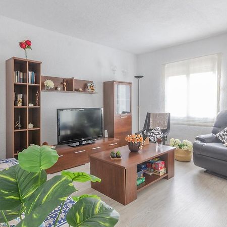 דירות 2Br Flat - Aircon - 5 Min Walk To Benidorm Beach מראה חיצוני תמונה