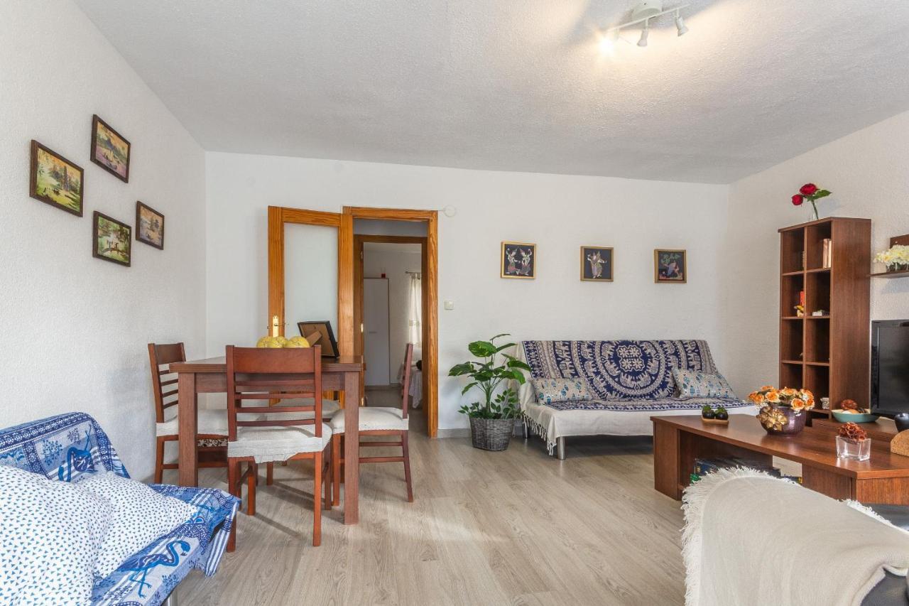 דירות 2Br Flat - Aircon - 5 Min Walk To Benidorm Beach מראה חיצוני תמונה